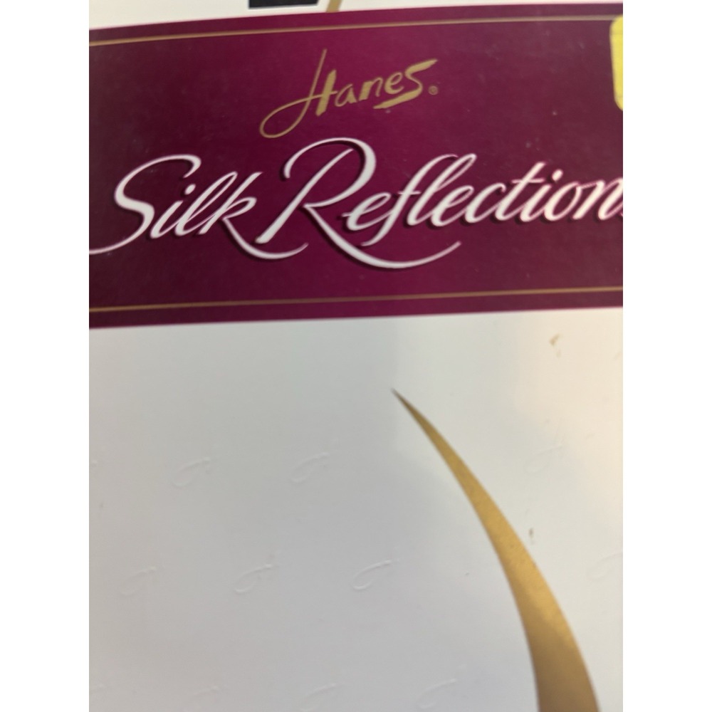 Hanes Silk Reflections Control Top‎ Sandal, Foot Style 717 Size Ab Color Jet
